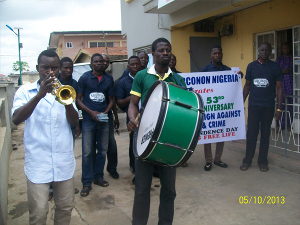 Narconon Nigeria Street Campaign & Distribution of Truth About Drugs Narconon Nigeria Street Campaign & Distribution of Truth About Drugs